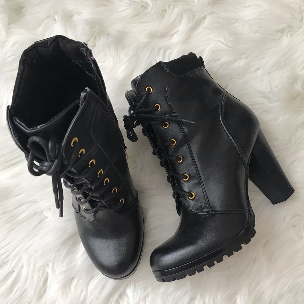 LimeLight Black Boots